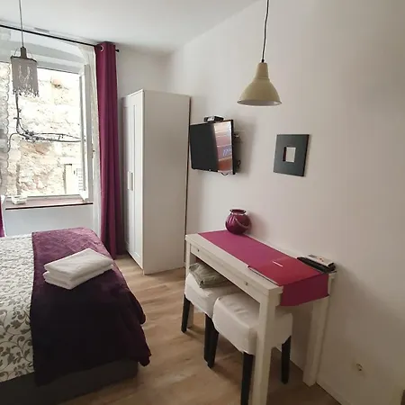 Artist Apartmán